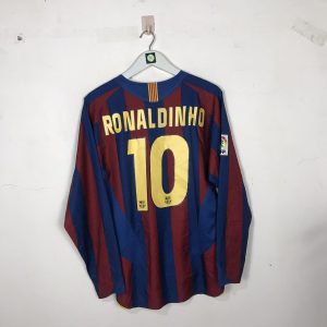 2005-06 Barcelona L/S Home Shirt Ronaldinho #10 (Very Good) Size S