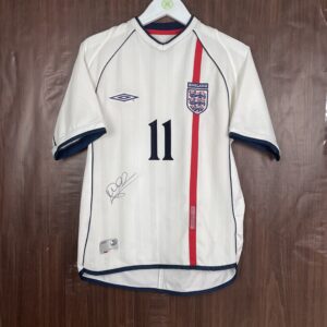 2002 England Home Shirt Heskey #11 (Excellent) Size M